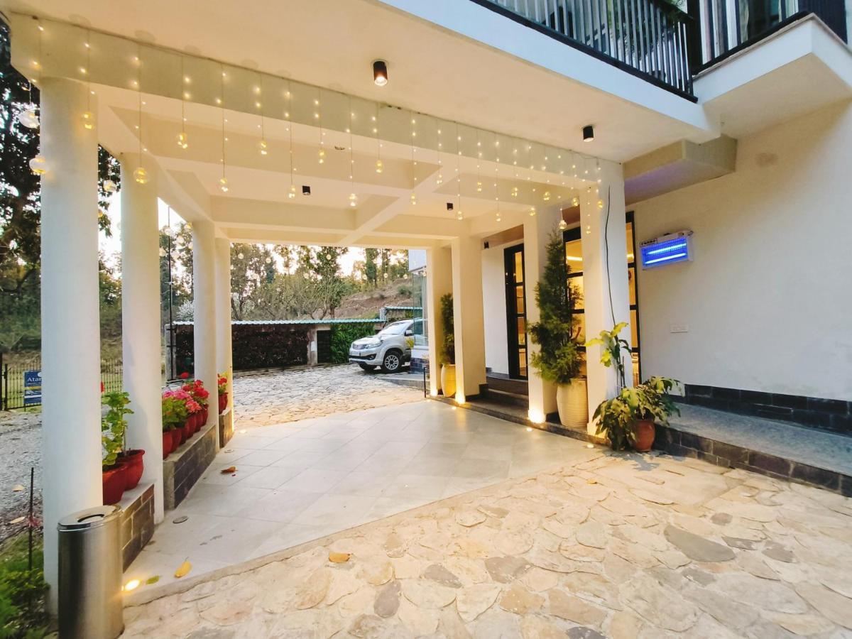 Ataraxia Crestmont Resort & Spa Dehradun Exterior foto